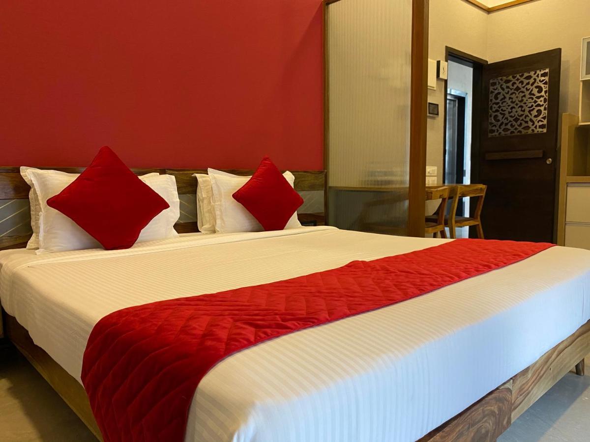 Theory9 Premium Service Apartments Khar Mumbai Luaran gambar