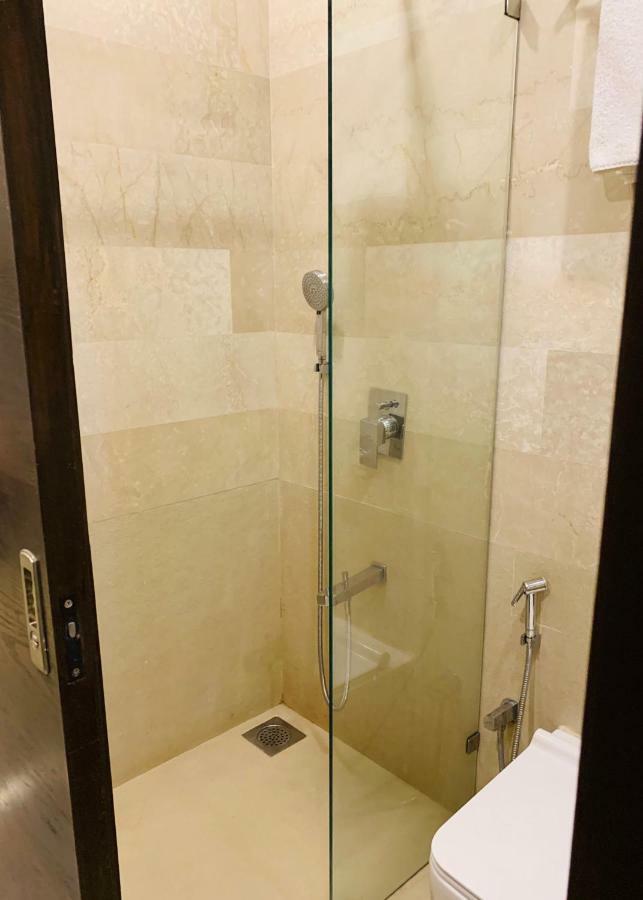 Theory9 Premium Service Apartments Khar Mumbai Luaran gambar
